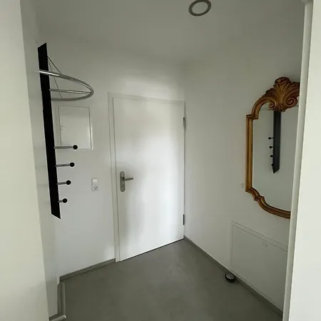 Appartement Neubauwohnung Mit Grossem Balkon *