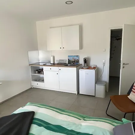 Neubauwohnung Mit Grossem Balkon Appartamento